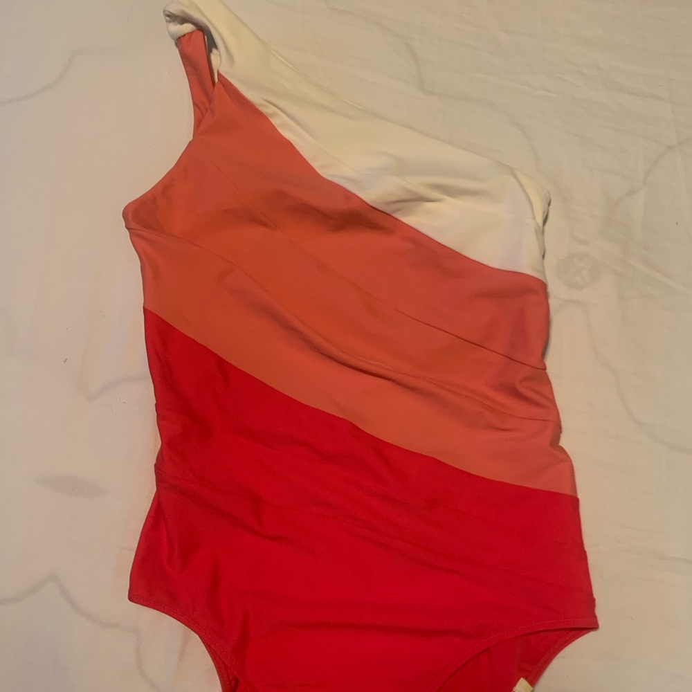 Summersalt Sidestroke Size 8 swim suit